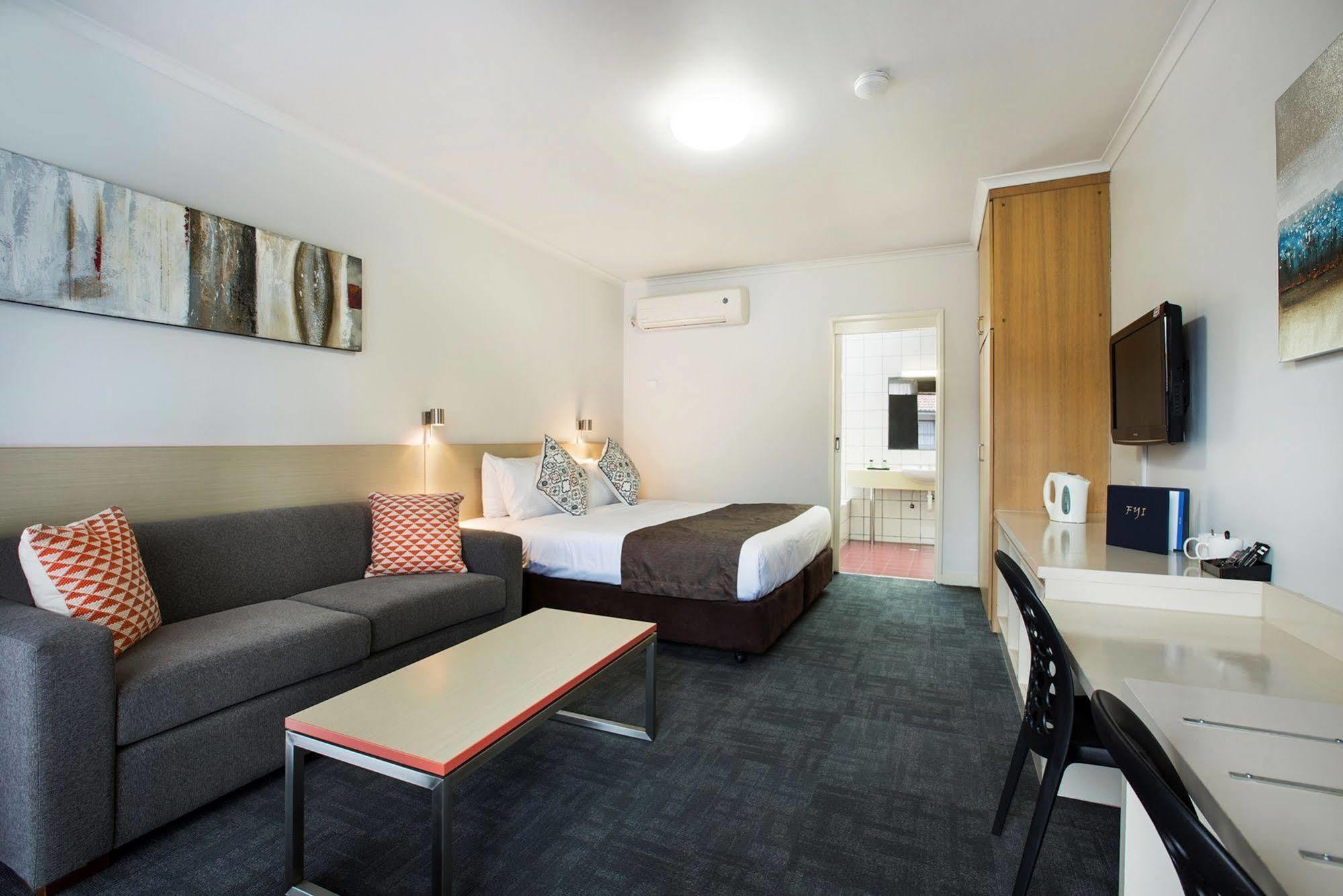 Nightcap At Ferntree Gully Hotel Motel Экстерьер фото